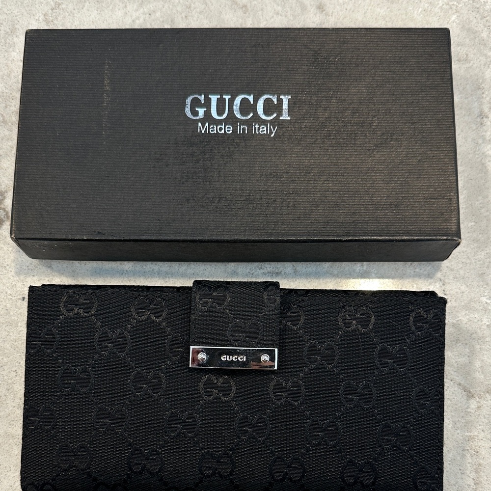 Knock off Gucci Black Signature Womens Wallet